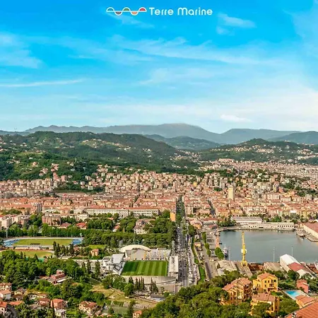 Апартаменты La Perla Sul Golfo, Terre Marine *