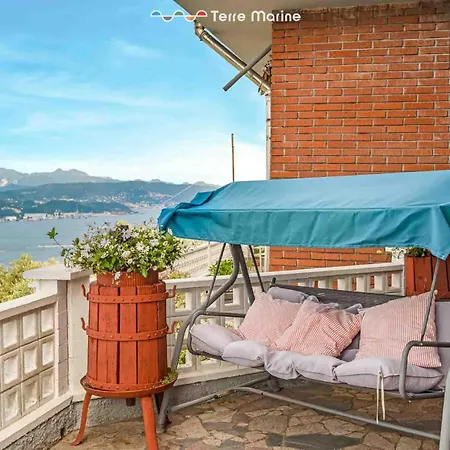 公寓 La Perla Sul Golfo, Terre Marine 斯培西亚